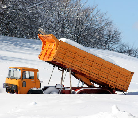 Camion trasporto neve