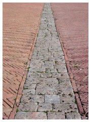 Siena: Piazza del Campo, l'unione di 2 spicchi della pavimentazione