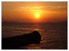 Grecia, tramonto sul mare di Idra