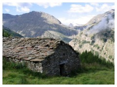 Val d'Aosta, baita in pietra
