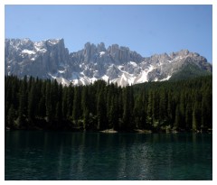 Il panorama sul lago di Carezza