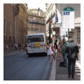 Spedisci la cartolina "Fermata autobus via del Plebiscito a Roma"