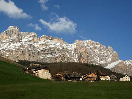 Case sopra San Cassiano