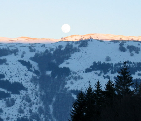 Spunta la luna dal monte