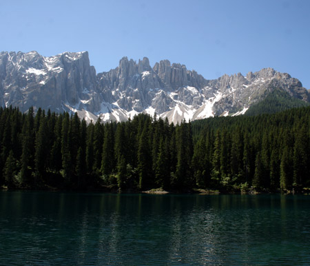Il panorama sul lago di Carezza