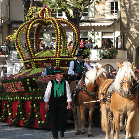 Merano - Il carro delle Mele