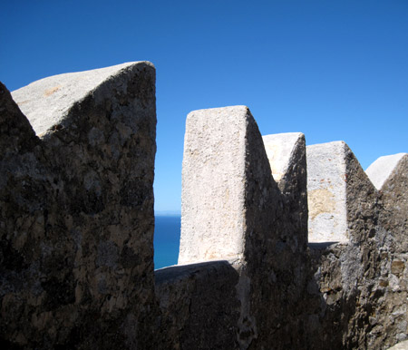 I merli del castello di Populonia