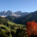 Panorama della Val di Funes, con le Odle sullo sfondo