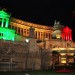 L'Altare della patria illuminato tricolore