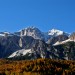 Larici autunnali a Cortina e prima neve sulla Tofana