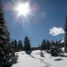 Godersi una giornata di sole in montagna