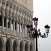 Venezia: lampioni a Piazza San Marco